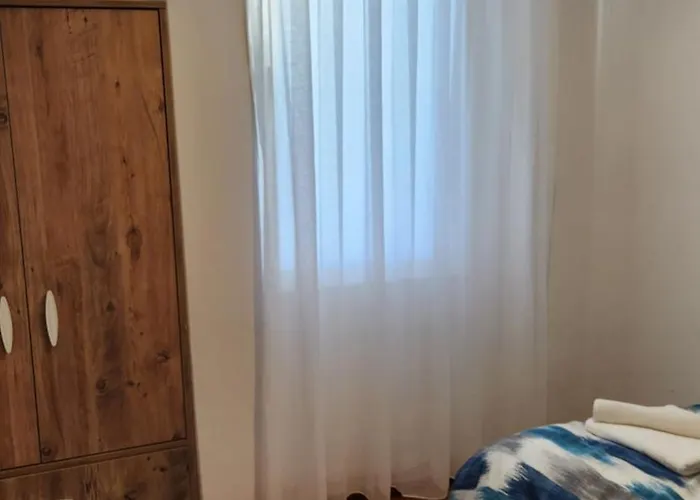 Huge Evleri 2 Apartamento *